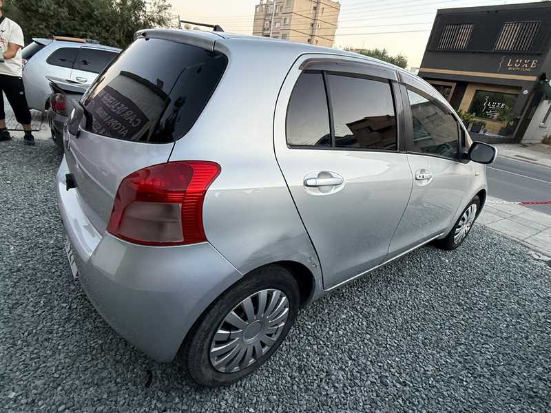 2005 Toyota Vitz 1,3L 2005 Cyprus