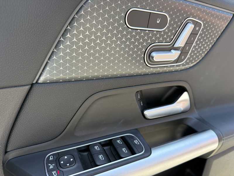 2024 Mercedes-Benz GLA-Class 2,0L 2024 Cyprus