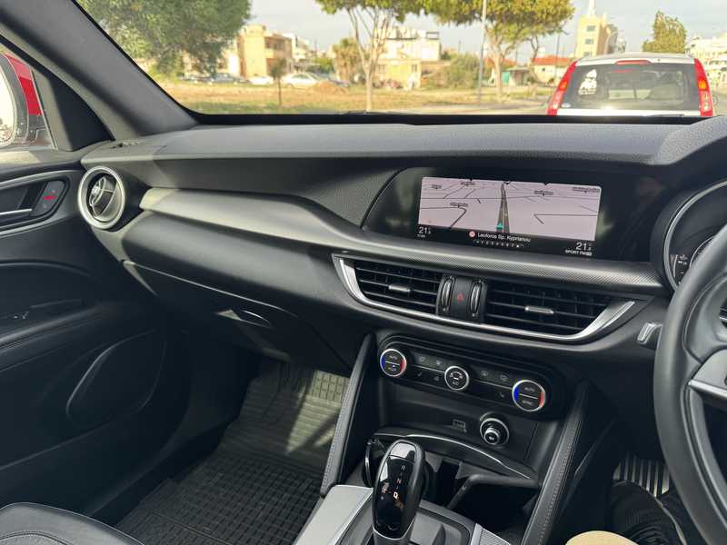 2018 Alfa Romeo Stelvio 2,2L 2018 Cyprus