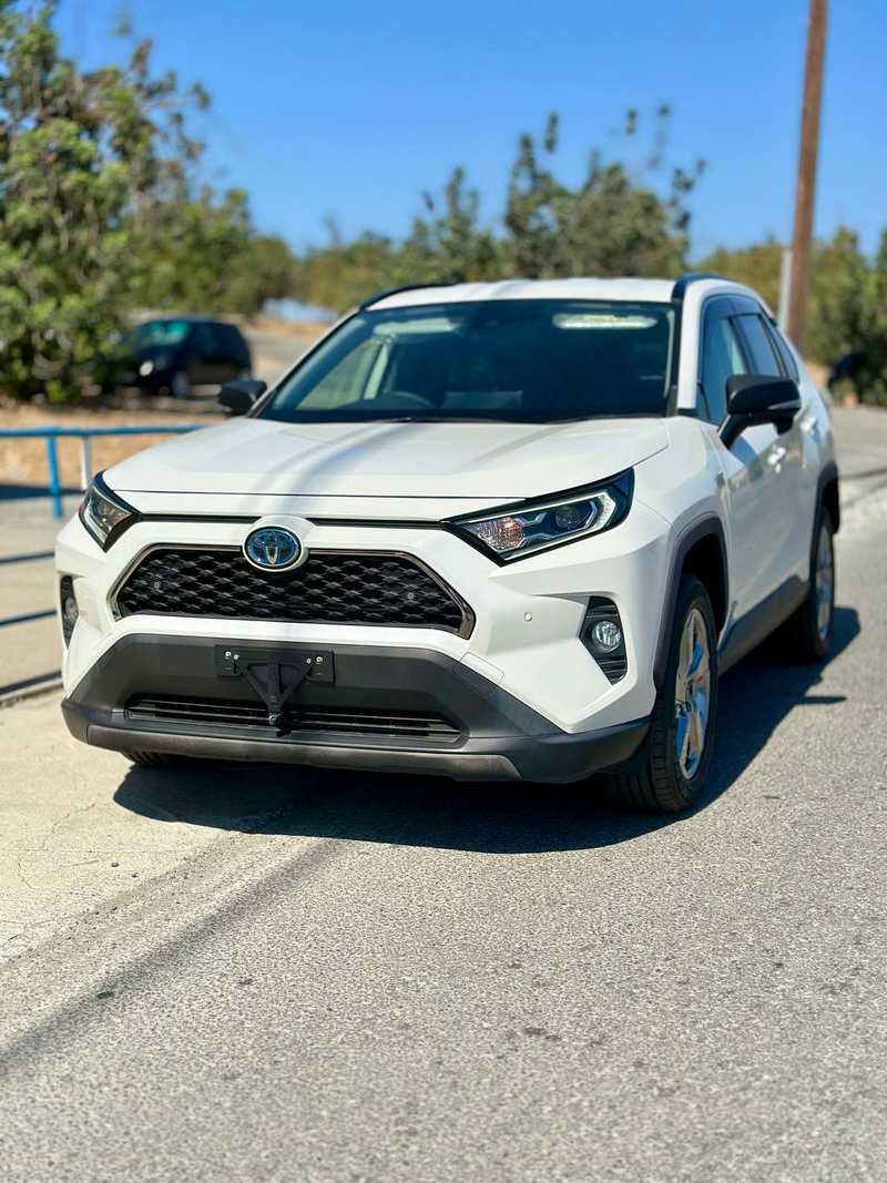 Toyota RAV4 2,5L 2021