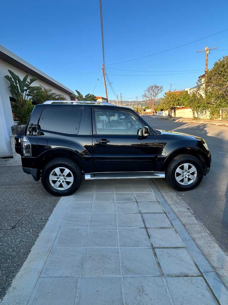 2009 Mitsubishi Shogun 3,2L 2009 Cyprus