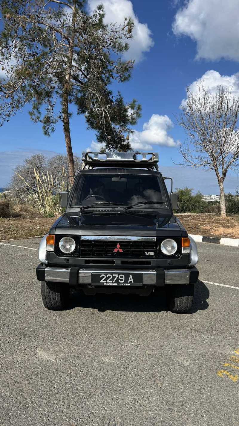 1989 Mitsubishi Pajero 3,0L 1989 Cyprus