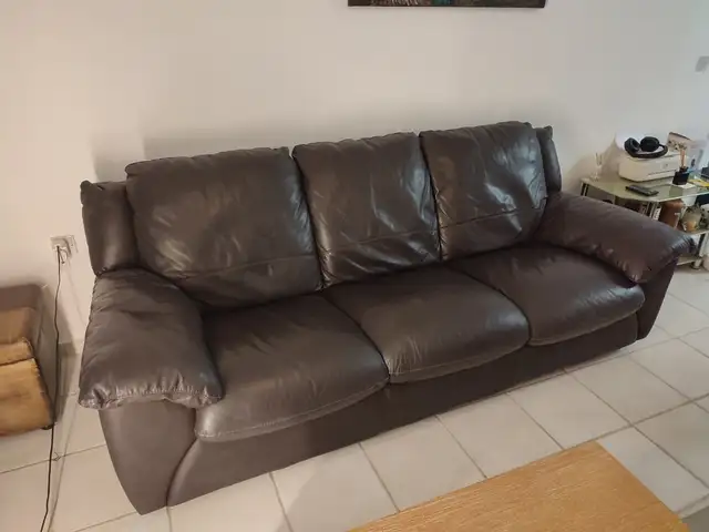 Sofa 3 seater , real Lether. Brown, Paphos — Paphos - Universal