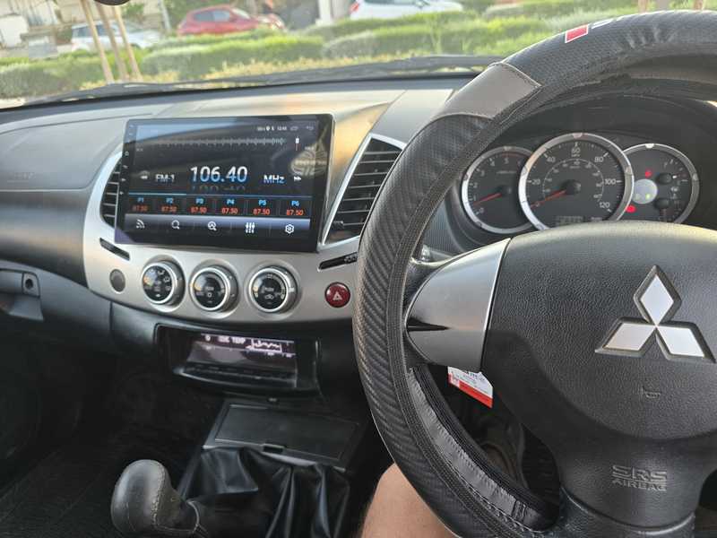 2015 Mitsubishi L200 2,4L 2015 Cyprus