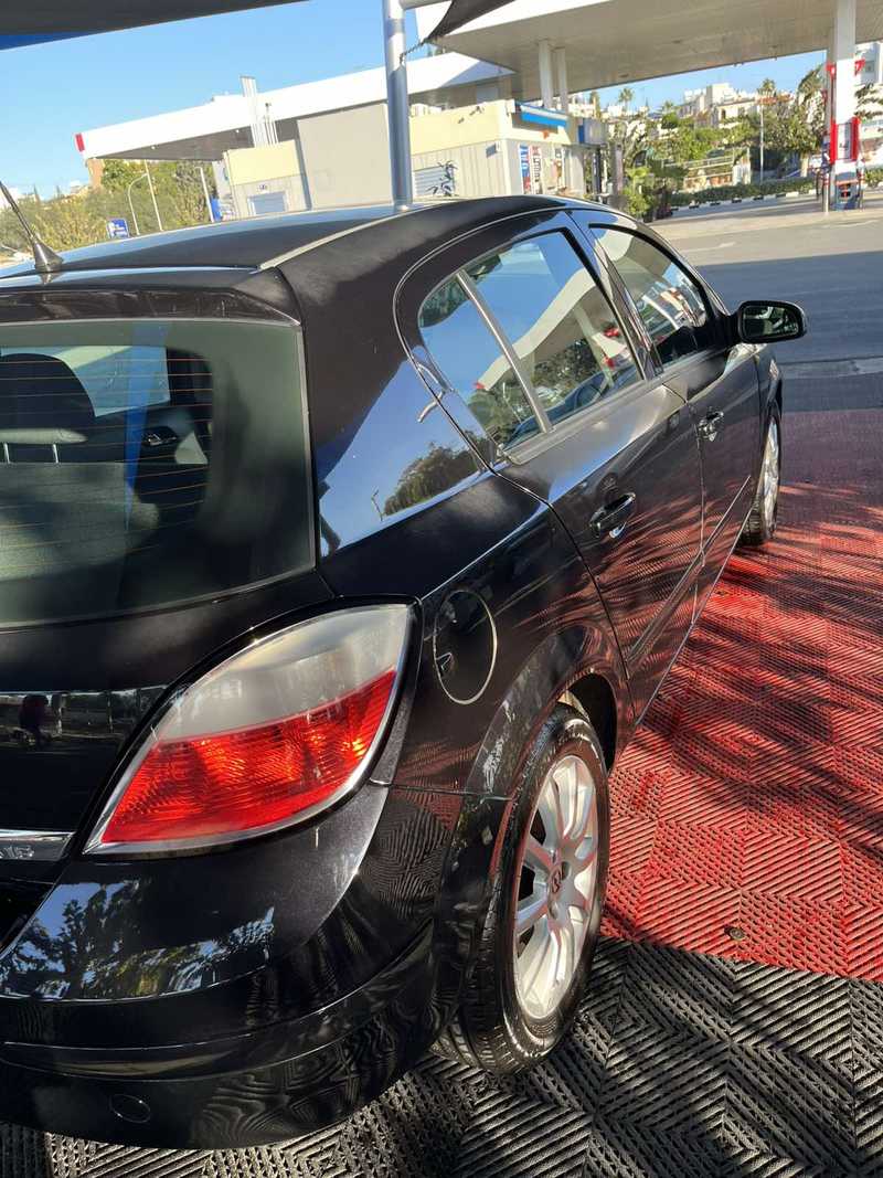 2007 Opel, Vauxhall Astra 1,6L 2007 Cyprus