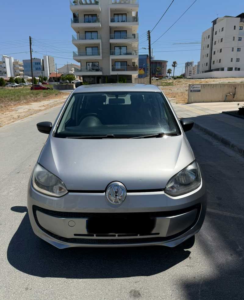 2014 Volkswagen UP 1,0L 2014 Cyprus
