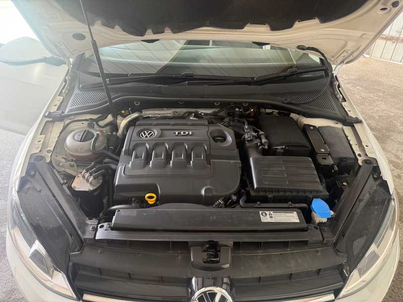 2016 Volkswagen Golf 1,6L 2016 Cyprus