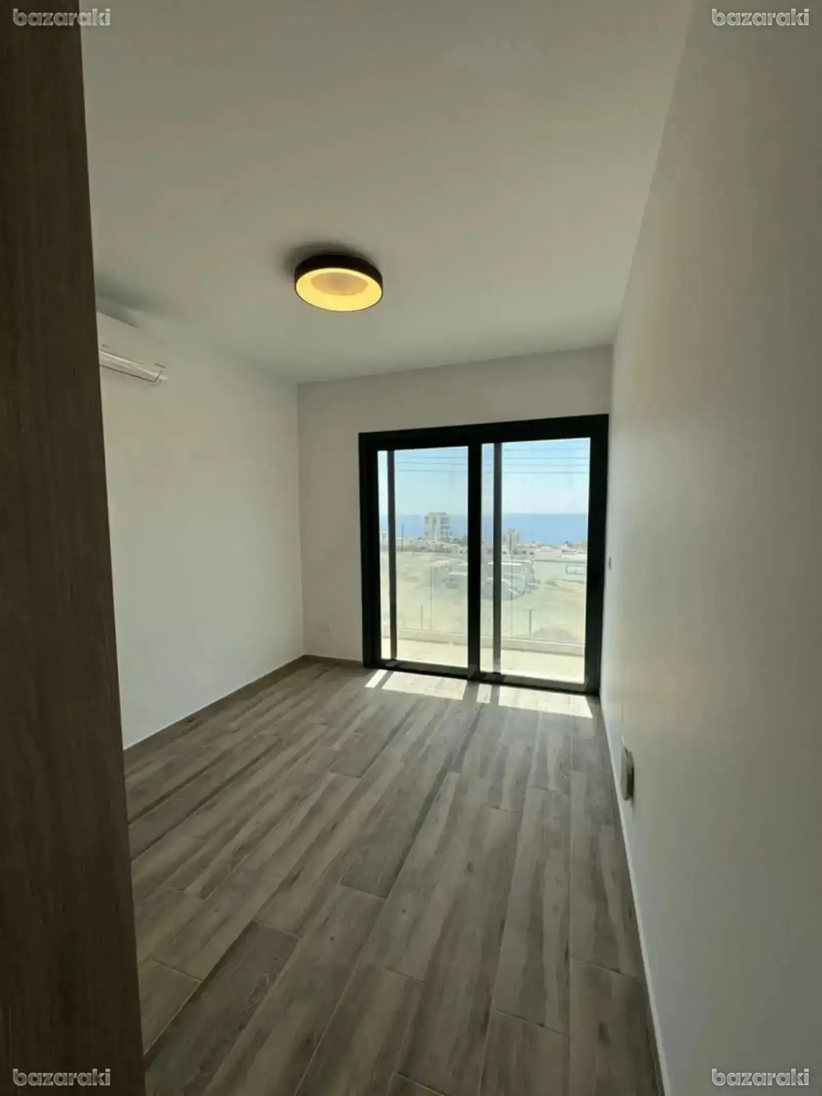 House, 6 bedrooms — 11