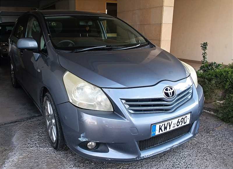 2009 Toyota Verso 1,6L 2009 Cyprus