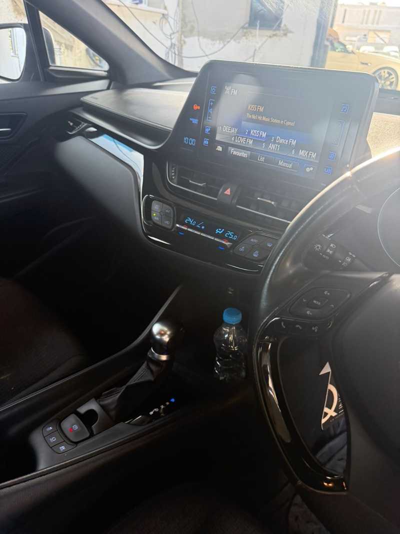 2019 Toyota C-HR 1,8L 2019 Cyprus
