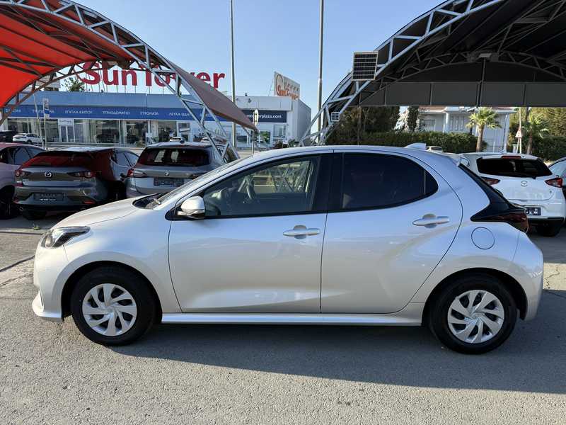 2022 Toyota Yaris 1,5L 2022 Cyprus