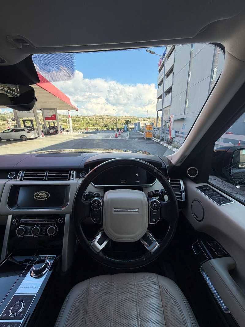 2017 Land Rover Range Rover Vogue 3,0L 2017 Cyprus