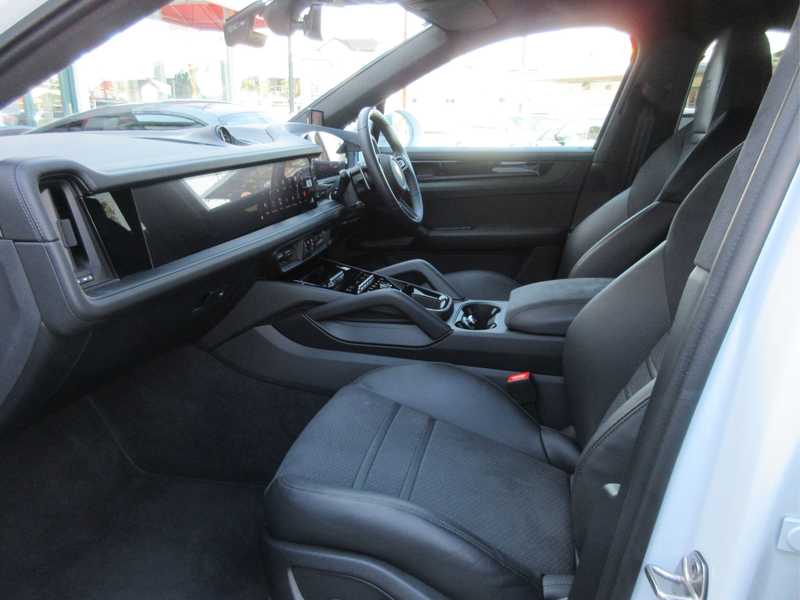 2024 Porsche Cayenne 4,0L 2024 Cyprus