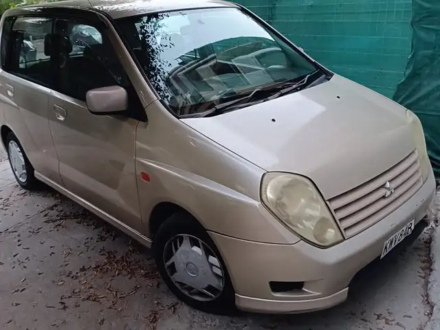 Mitsubishi Chariot