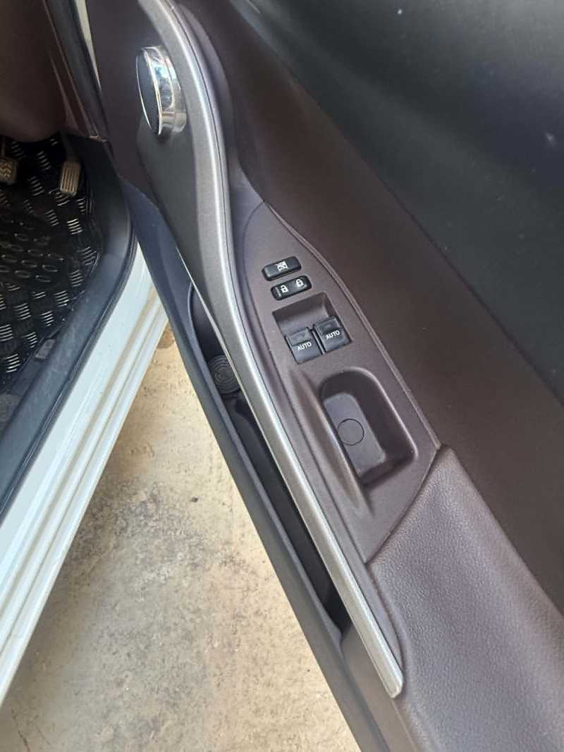 2011 Toyota IQ 1,3L 2011 Cyprus