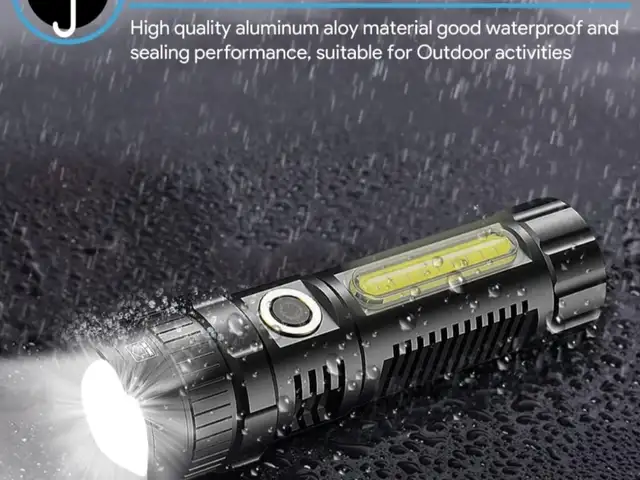 Rechargeable LED Flashlight High Lumens, 90000 Lumens Tactical Flashlights, P70., Larnaca — Aradippou - Apostolos Loukas