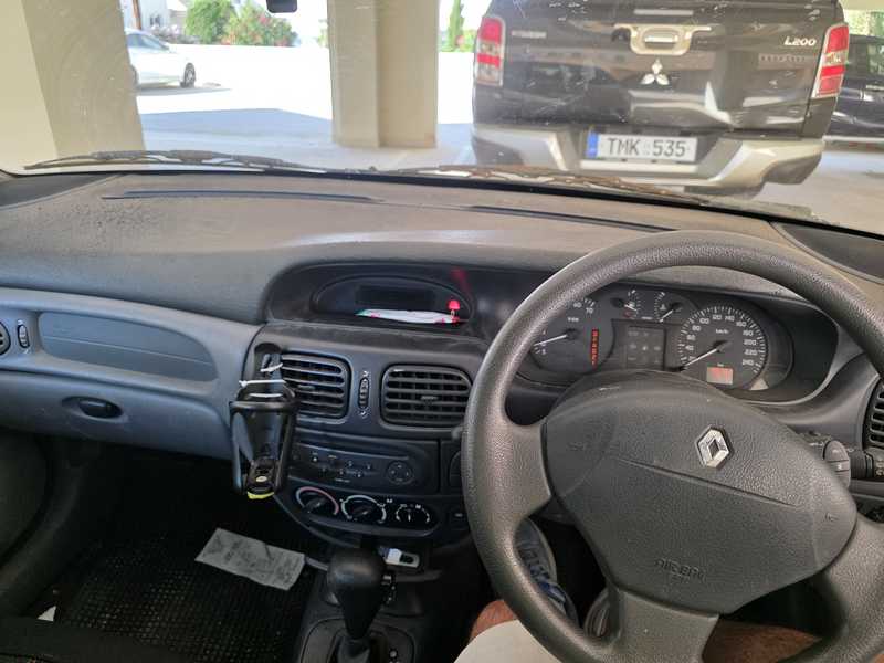 2000 Renault Megane 1,8L 2000 Cyprus