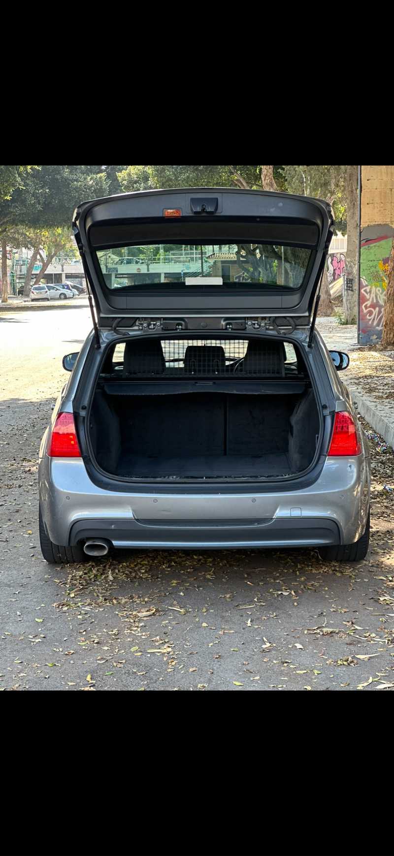 2011 BMW 3-Series 2,0L 2011 Cyprus