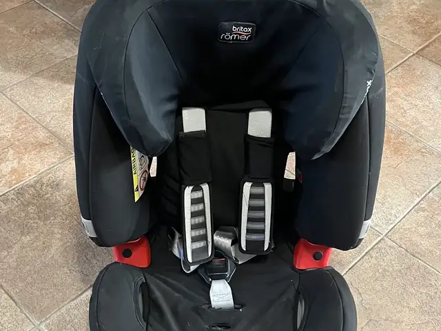 Britax rmer baby car seat, 925 kg, rear & forward facing non isofix, Επαρχία Λεμεσού — Άγιος Αθανάσιος