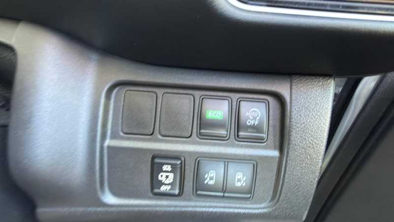 2020 Nissan Serena 2,0L 2020 Cyprus