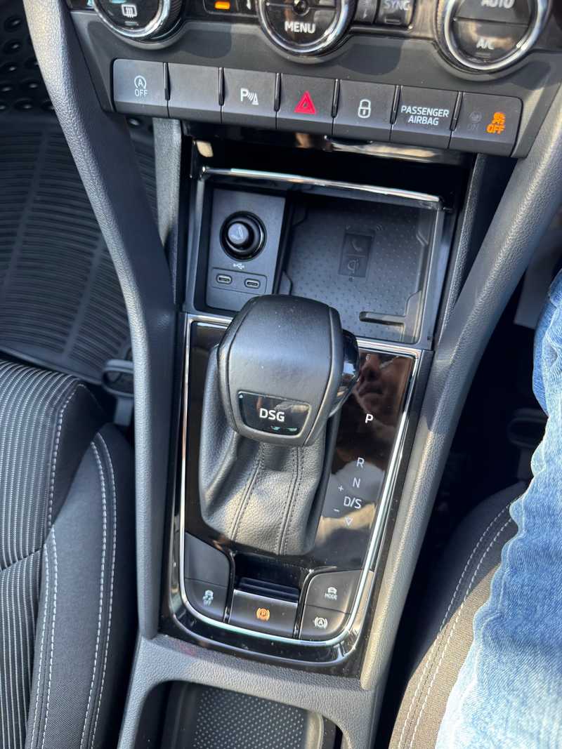 2020 Skoda Karoq 1,5L 2020 Cyprus