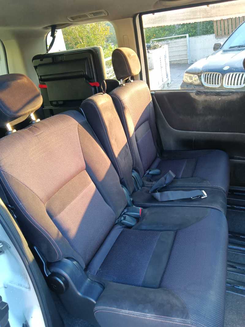 2010 Nissan Serena 2,0L 2010 Cyprus