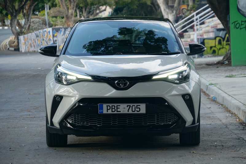 2021 Toyota C-HR 2,0L 2021 Cyprus