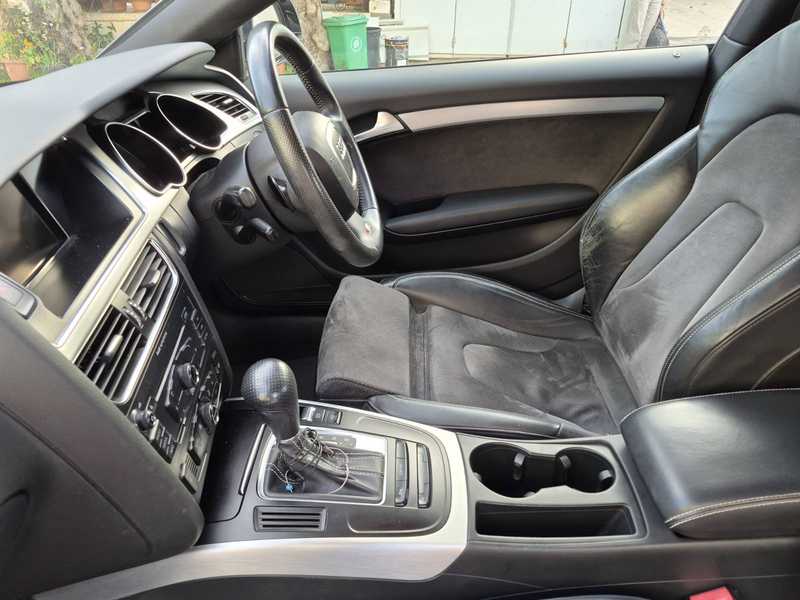 2009 Audi A5 2,0L 2009 Cyprus