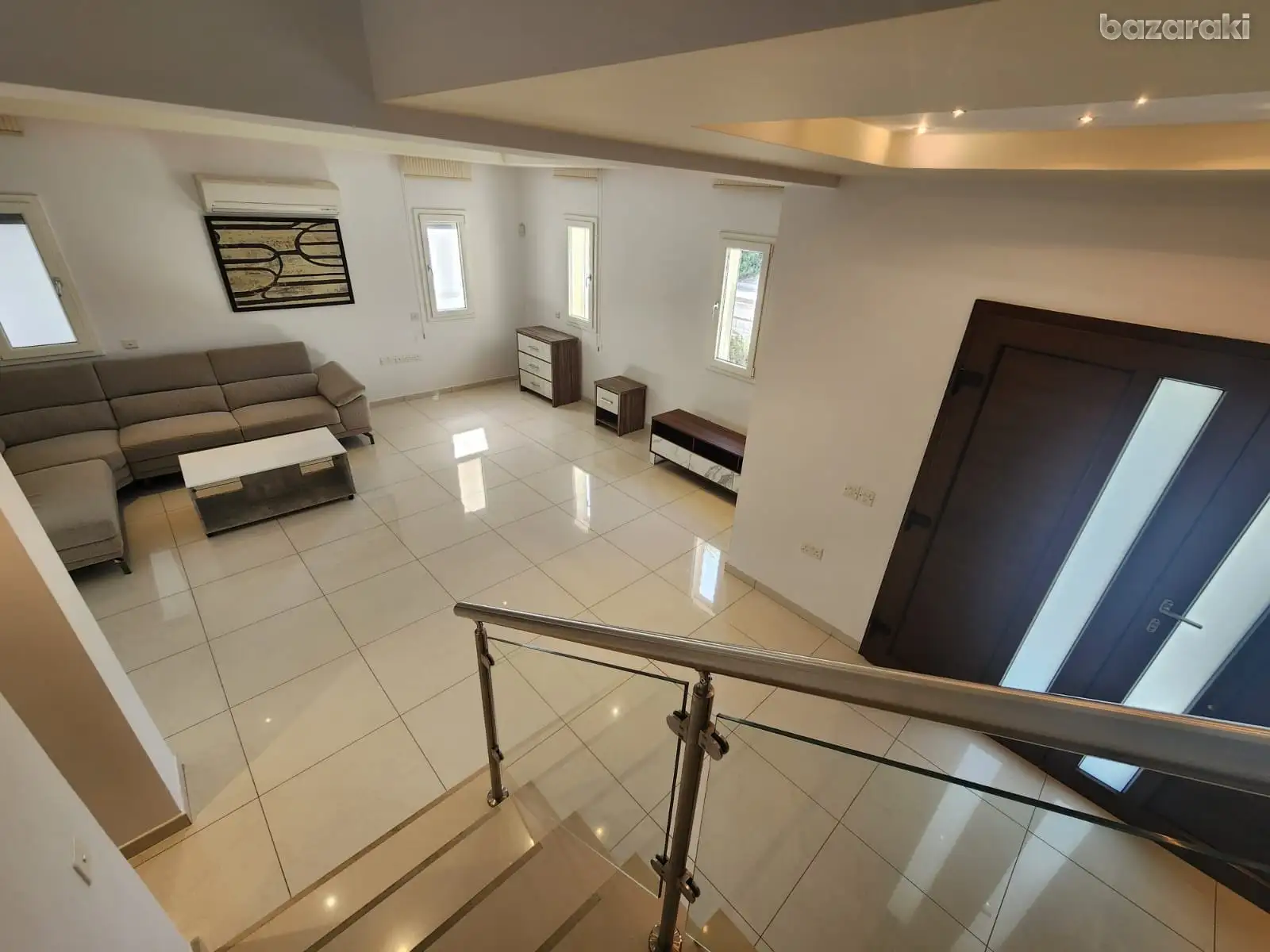 House, 3 bedrooms — 5