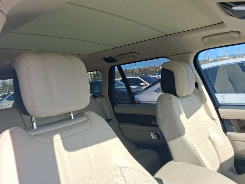2021 Land Rover Range Rover Vogue 3,0L 2021 Cyprus