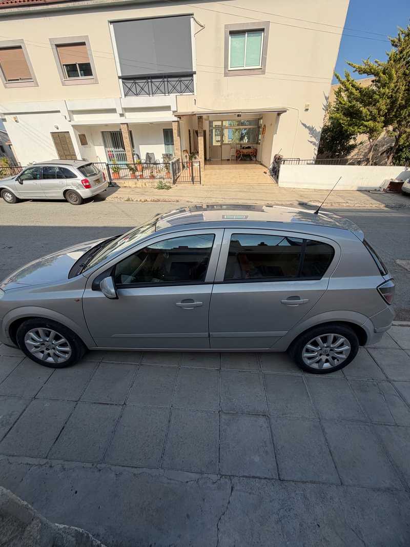 Opel, Vauxhall Astra 1,6L 2009