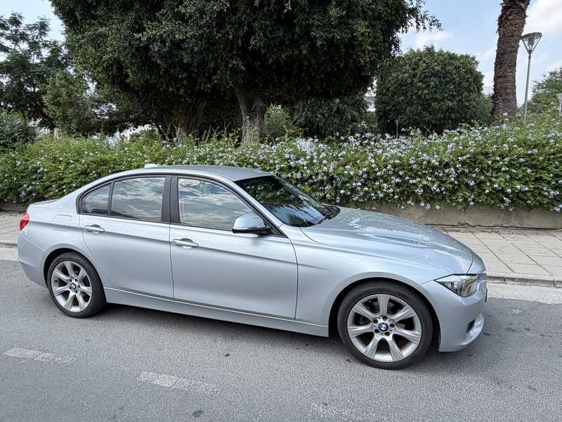 2013 BMW 3-Series 2,0L 2013 Cyprus