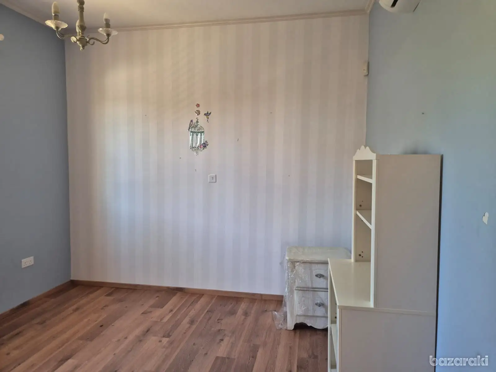 House, 3 bedrooms — 11