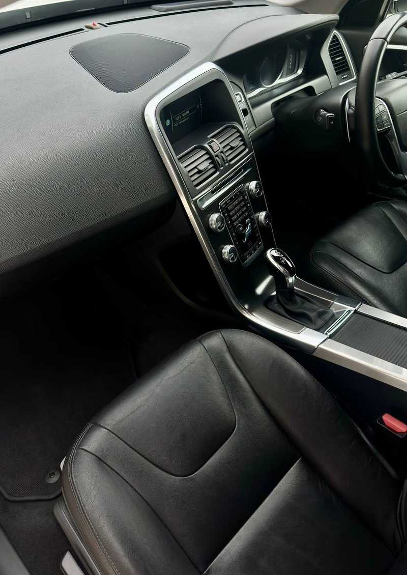 2016 Volvo XC60 2,0L 2016 Cyprus
