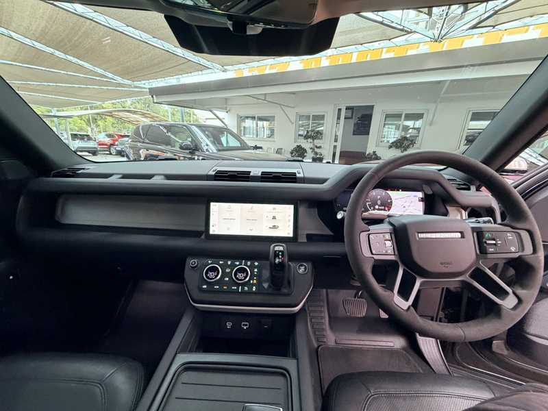 2023 Land Rover Defender 3,0L 2023 Cyprus