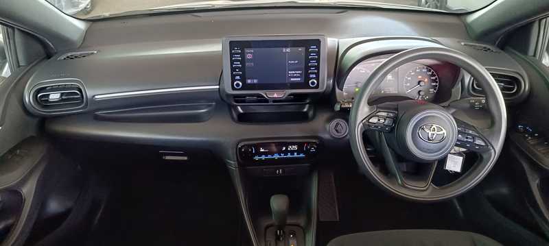 2022 Toyota Yaris 1,5L 2022 Cyprus