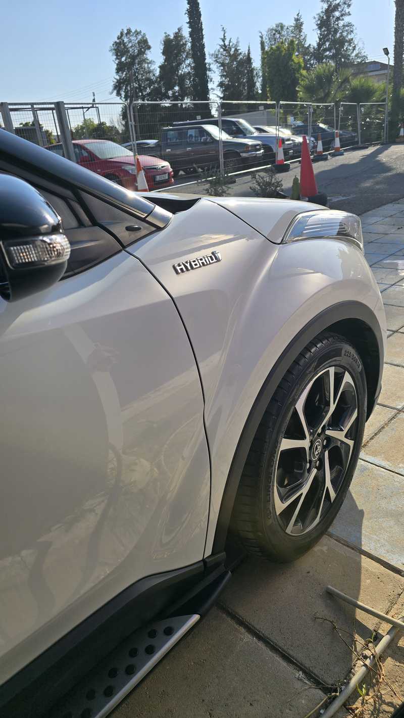 2018 Toyota C-HR 1,8L 2018 Cyprus