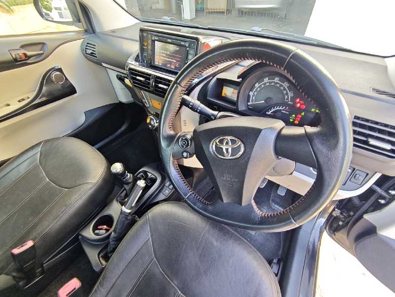 2012 Toyota IQ 1,3L 2012 Cyprus
