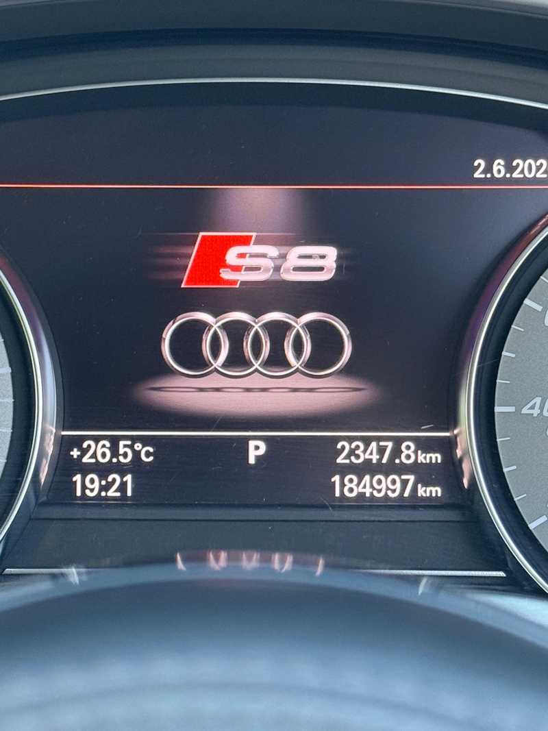 2014 Audi S8 4,0L 2014 Cyprus