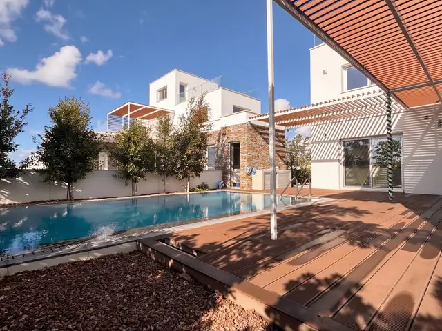 3-bedroom detached house to rent, Paphos — Paphos - Kato Paphos - 8