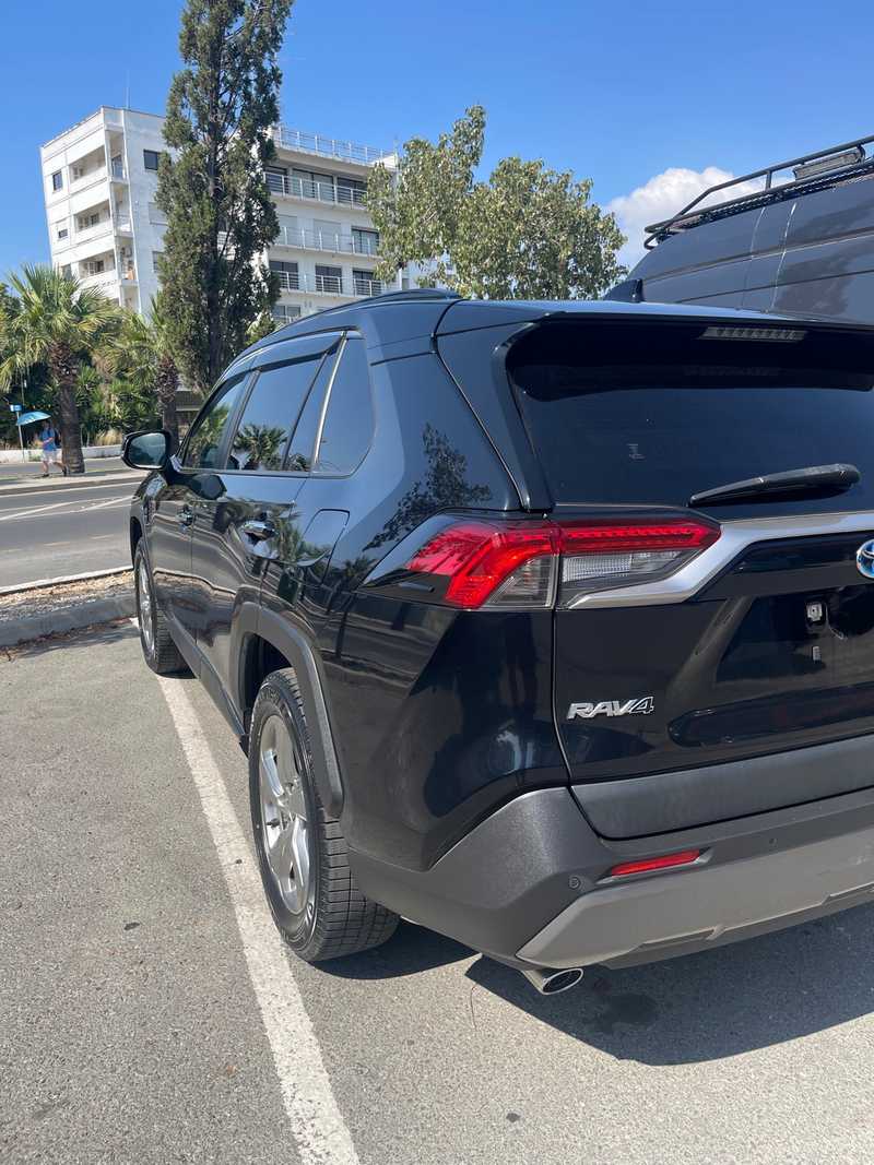 2021 Toyota RAV4 2,5L 2021 Cyprus