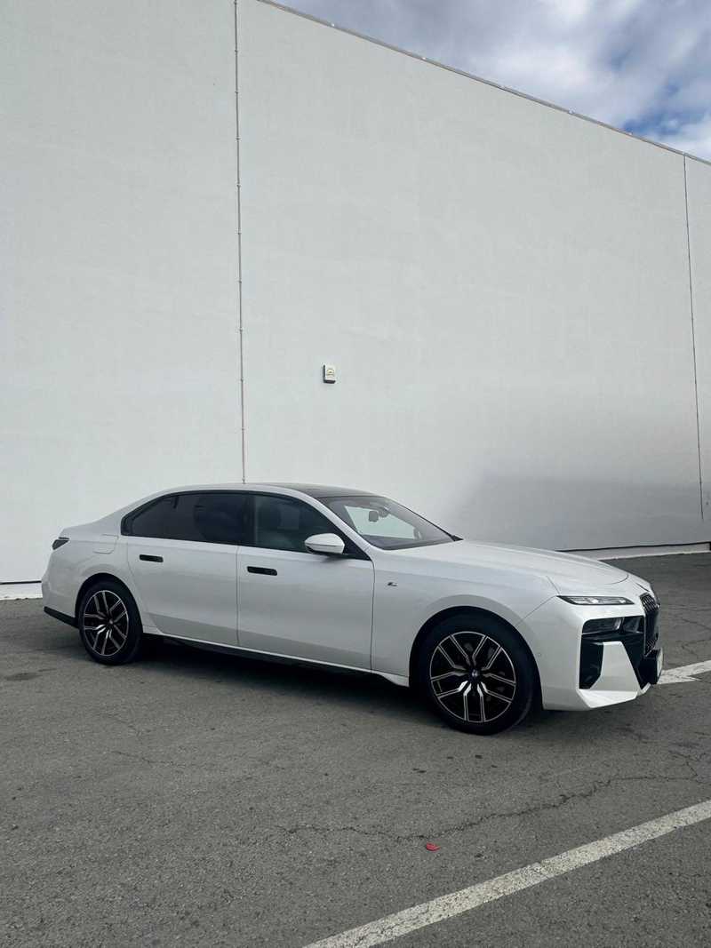 2023 BMW 7-Series 3,0L 2023 Cyprus