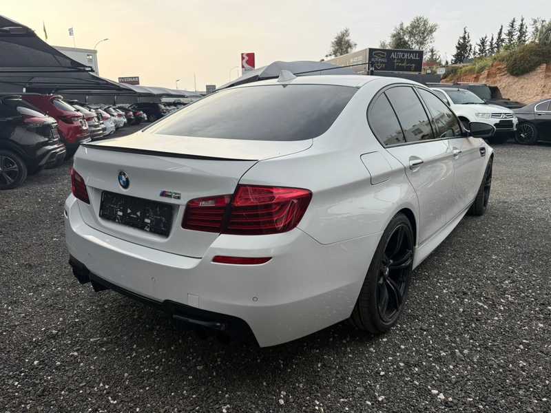 2014 BMW M5 4,4L 2014 Cyprus
