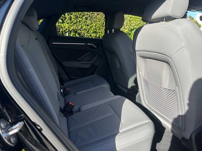 2021 Audi Q3 2,0L 2021 Cyprus