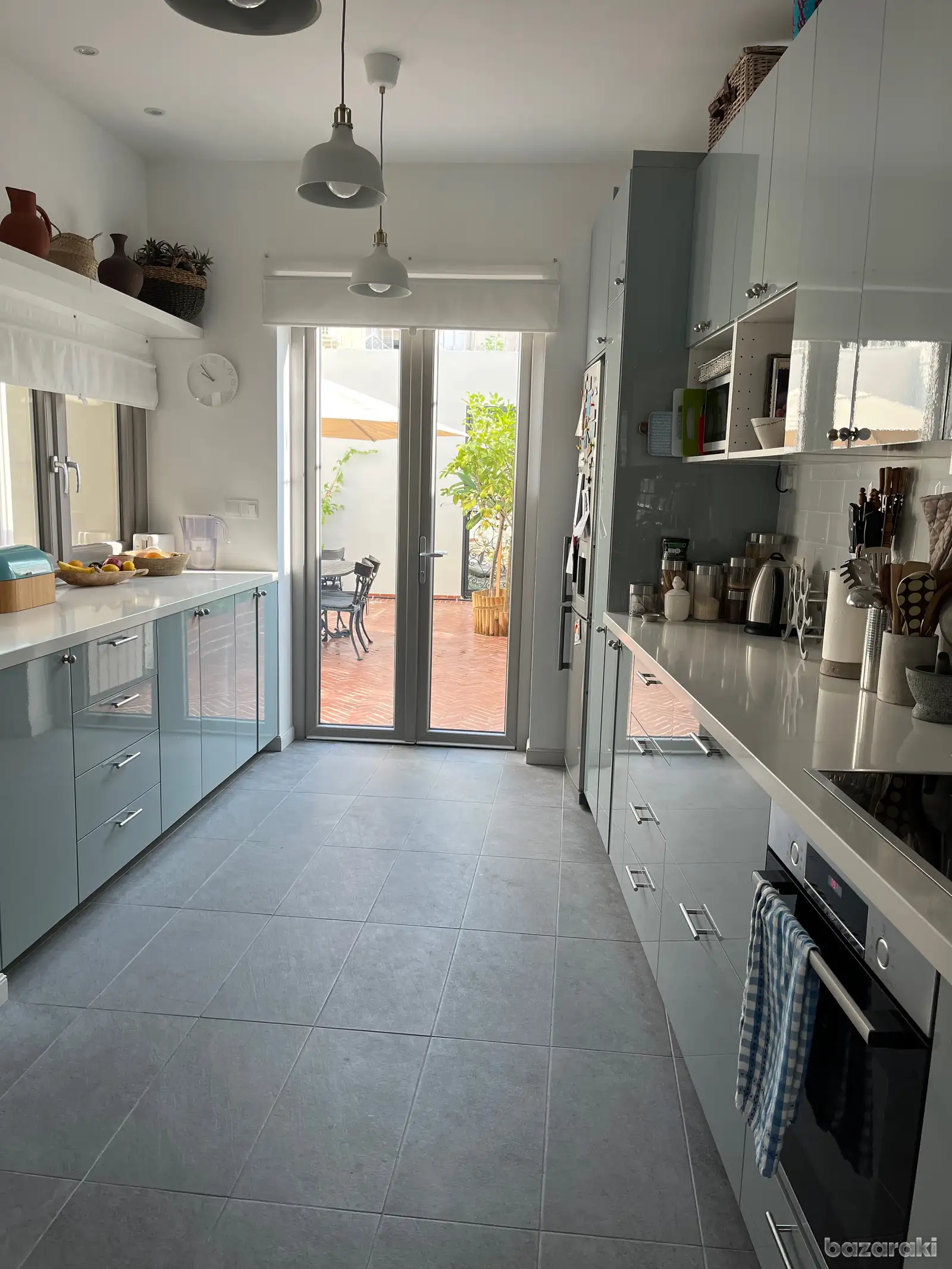 House, 3 bedrooms — 3
