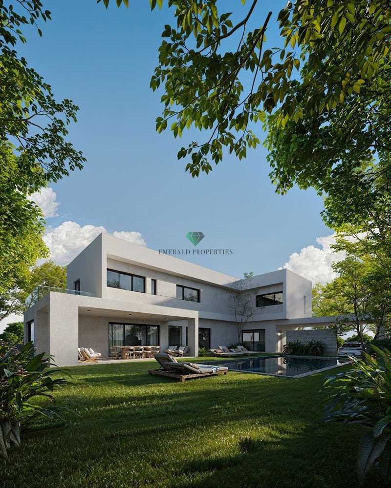 4-bedroom detached house for sale