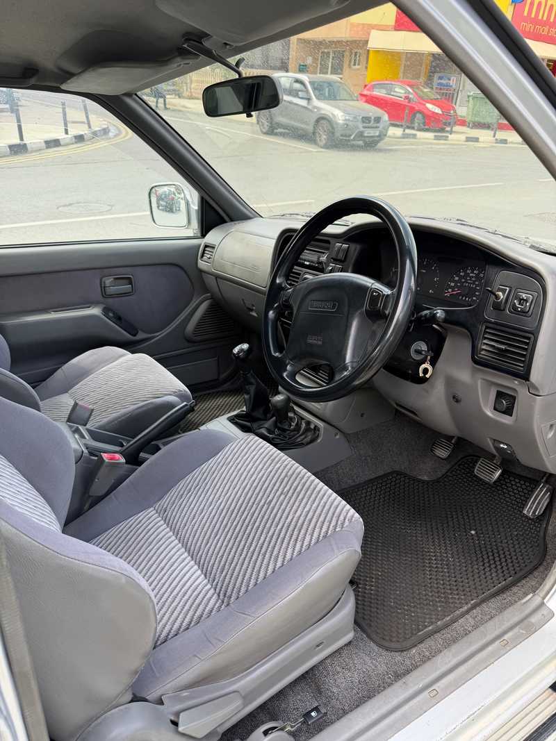 2001 Isuzu Pick-up 3,1L 2001 Cyprus