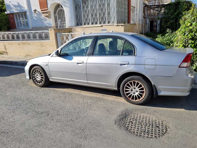 2004 Honda Civic 1,3L 2004 Cyprus