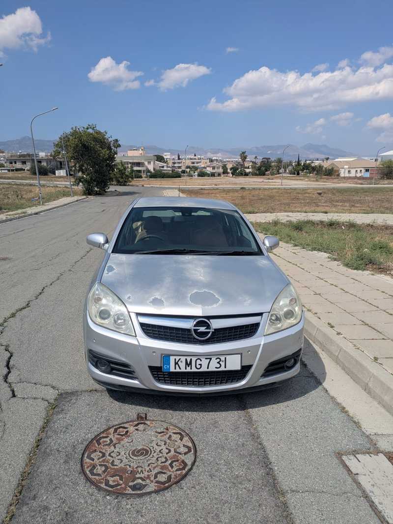 2005 Opel, Vauxhall Vectra 1,6L 2005 Cyprus