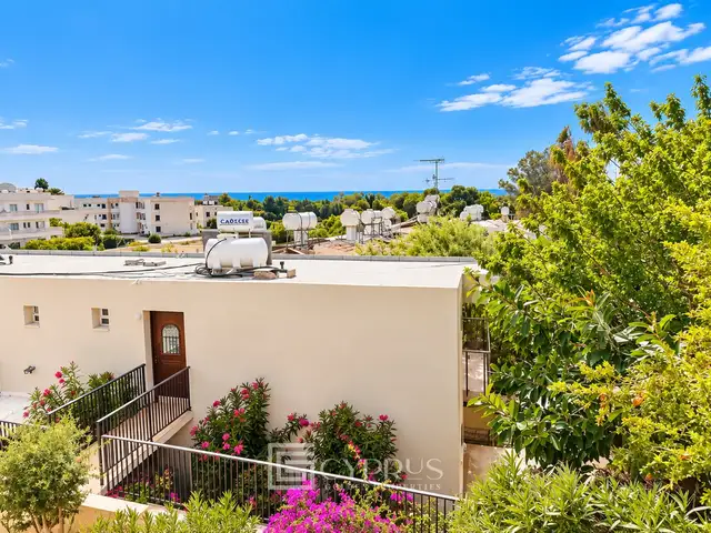 2-bedroom maisonette to rent, Επαρχία Πάφου — Τάφοι των Βασιλέων